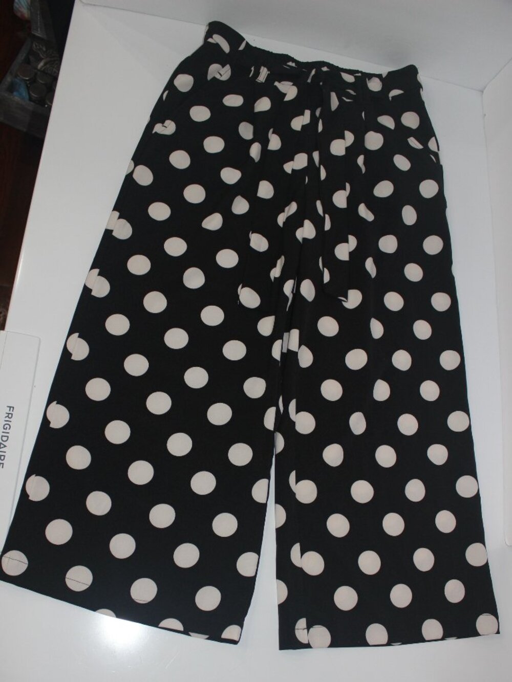 EST. 1946 WOMENS BLK/WHT POLKA DOT WIDE LEG PANTS SZ. S